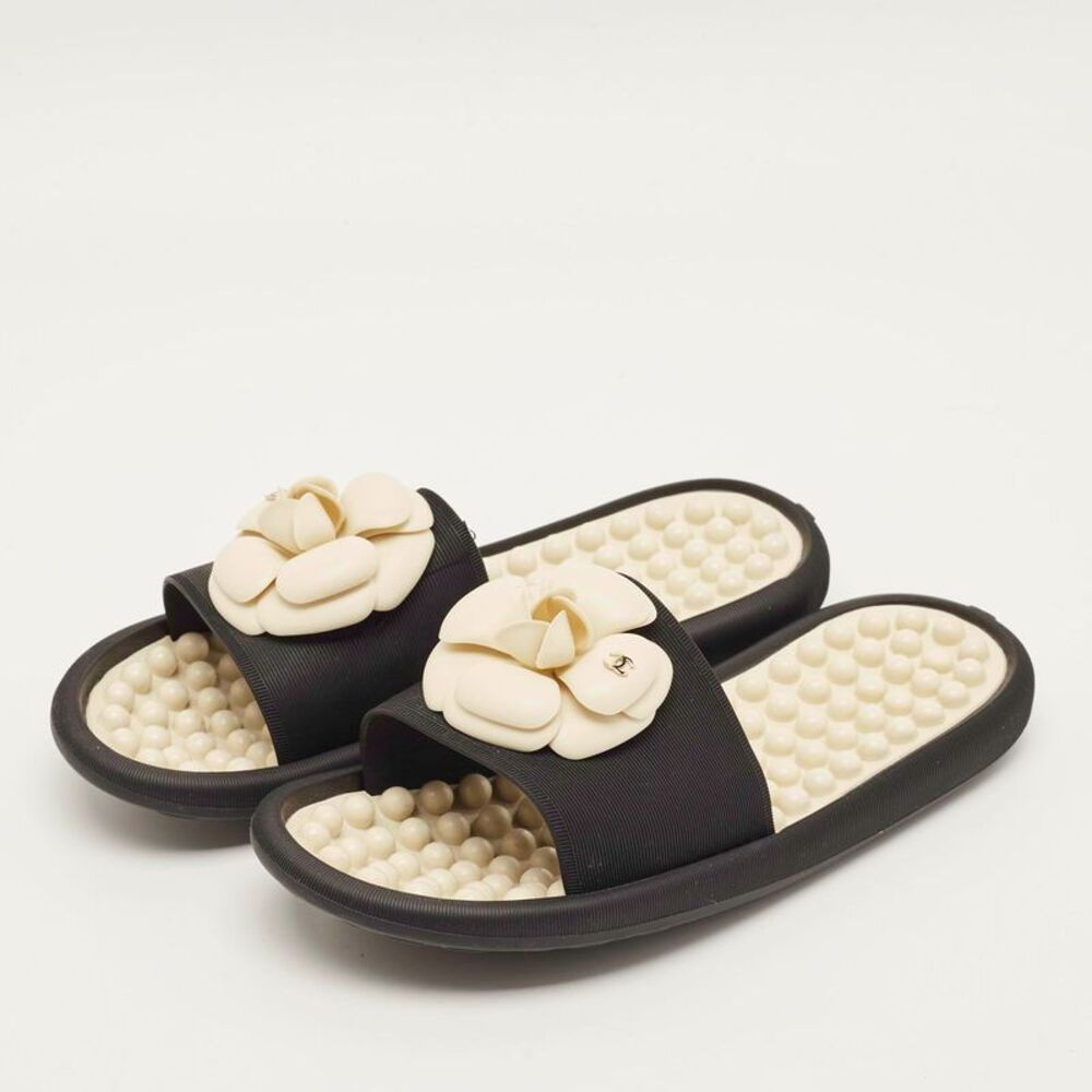 Chanel Cc Camellia Size 40 Black Rubber Flat Slide - Picture 2 of 7